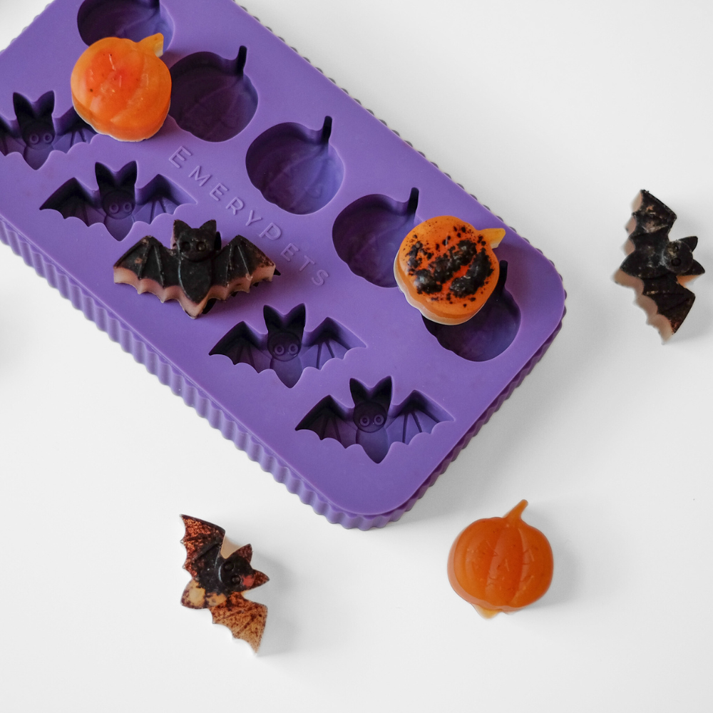 Bat + Pumpkin Treat Mold (Seasonal)