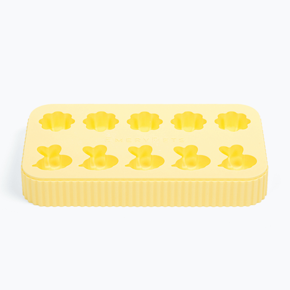 Bee + Daisy Treat Mold